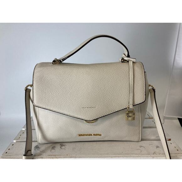 MICHAEL KORS, MEDIUM IVORY PEBBLED LEATHER CROSSBODY BAG - Picture 2 of 16